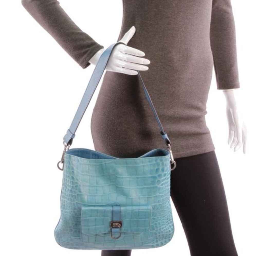SOLD.   Burberry gator leather shoulder bag - Picture 6 of 8
